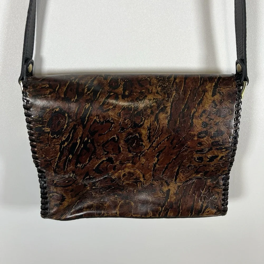 10th Anniversary Patricia Nash Consilina Floret Crossbody Animal Print handbag‎